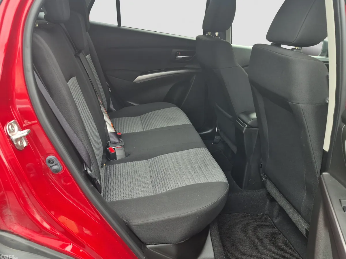 Suzuki SX4 S-Cross Hatchback, Petrol, 2023, Red