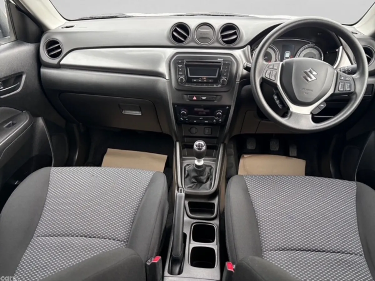 Suzuki Vitara SUV, Petrol Hybrid, 2023, White