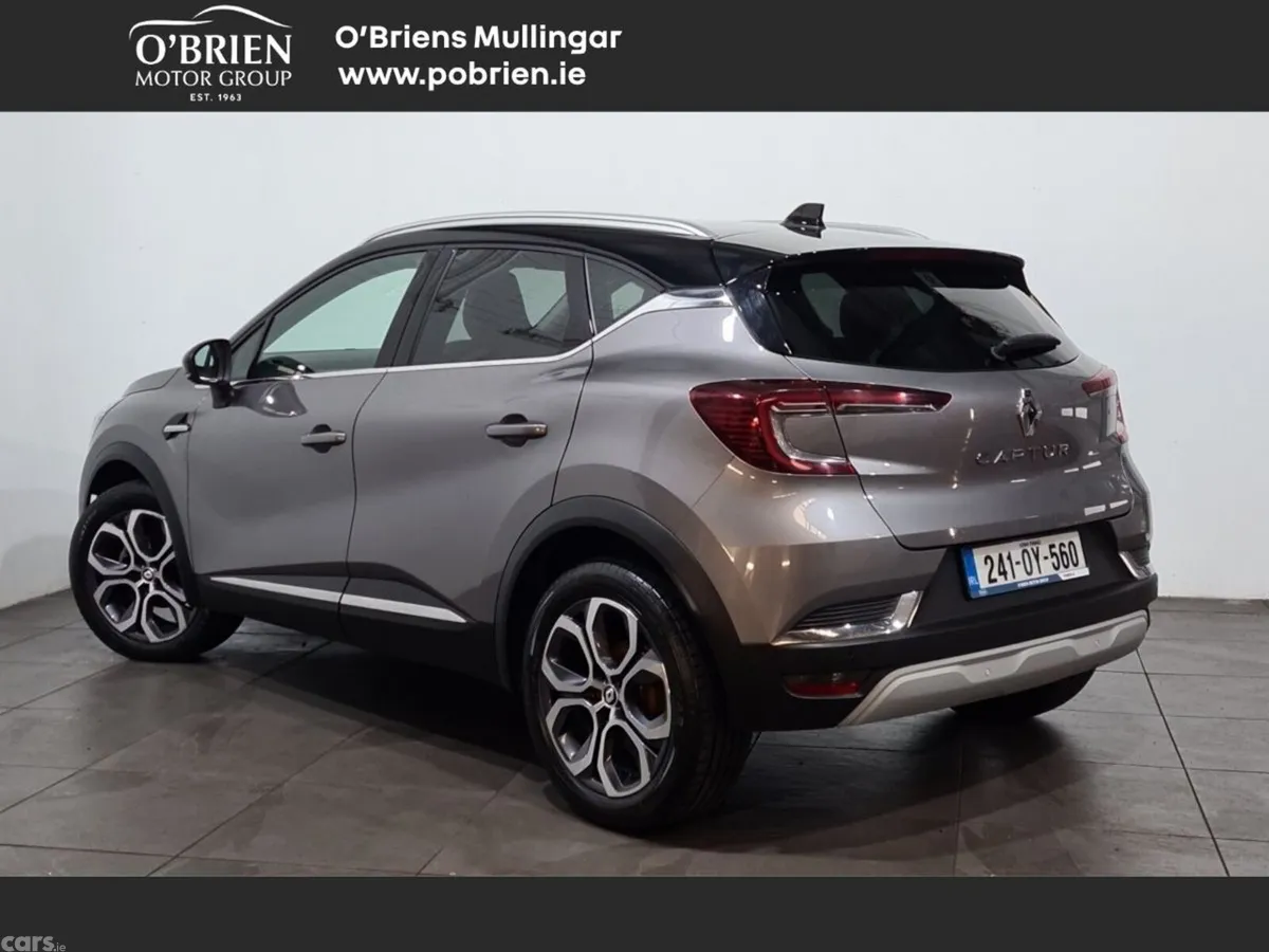Renault Captur Hatchback, Petrol, 2024, Grey