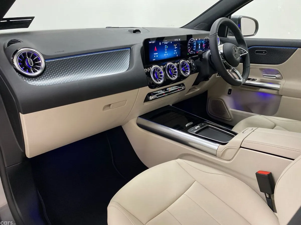 Mercedes-Benz GLA SUV, Diesel, 2026, Grey