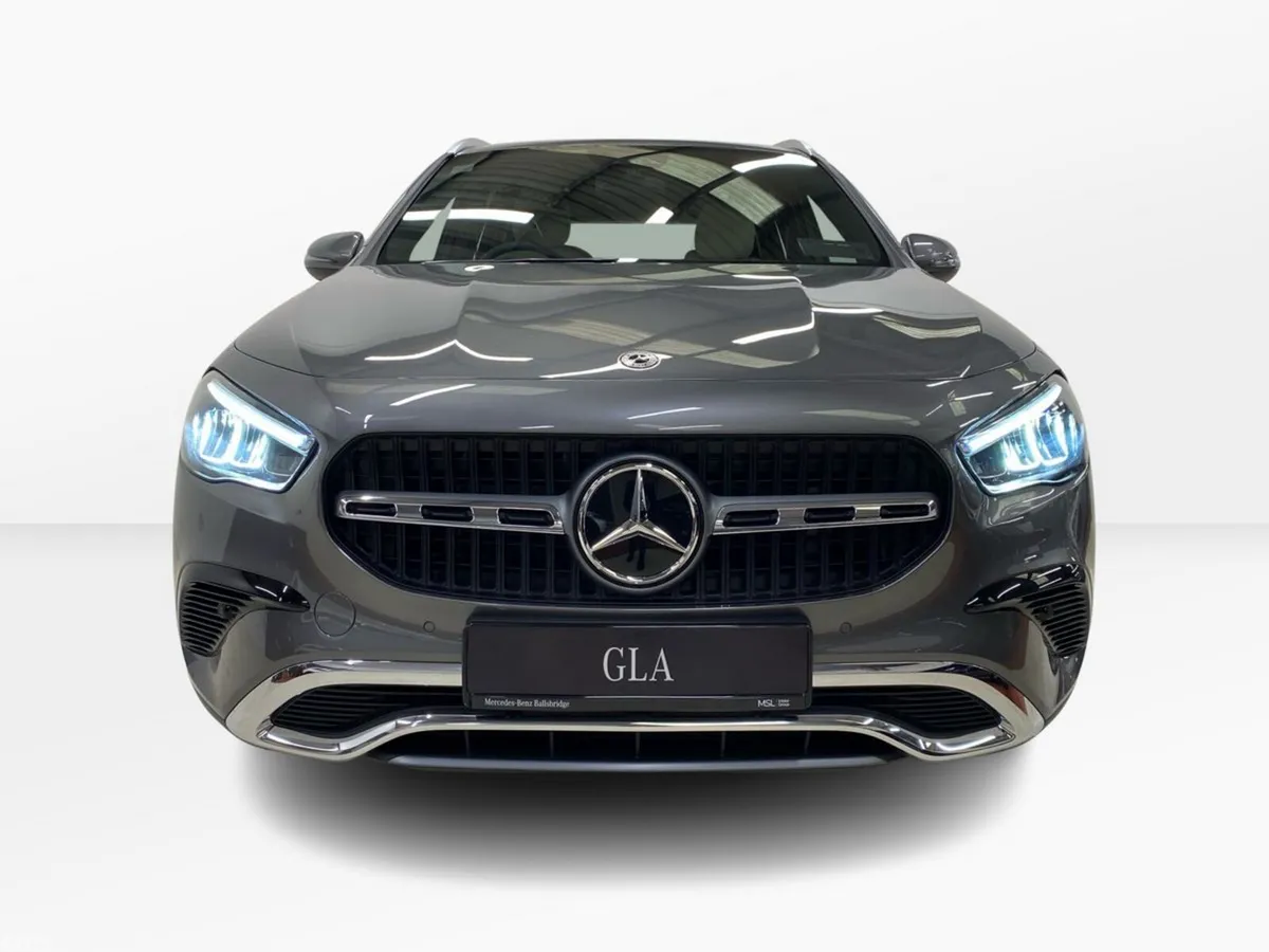 Mercedes-Benz GLA SUV, Diesel, 2026, Grey
