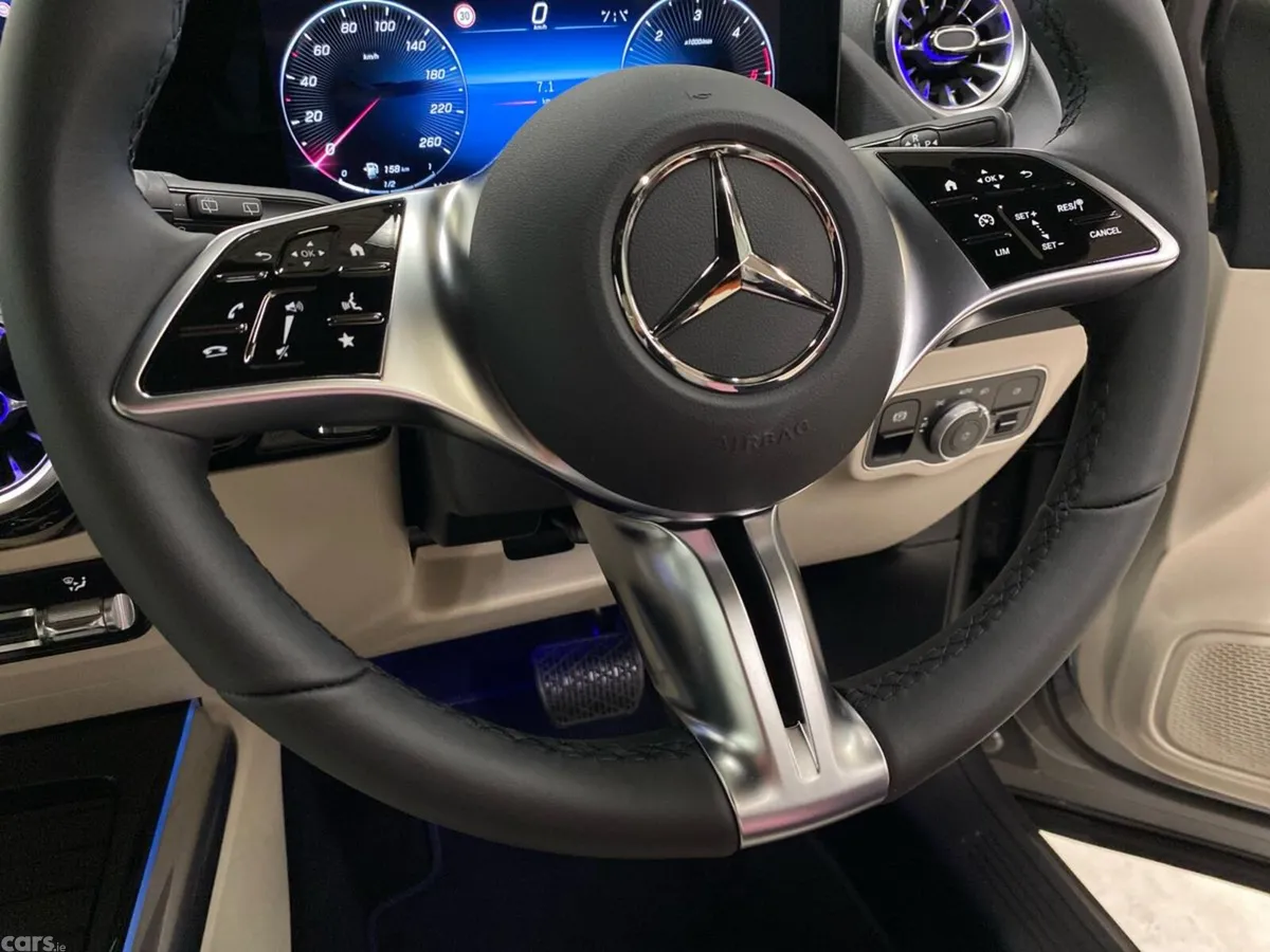 Mercedes-Benz GLA SUV, Diesel, 2026, Grey