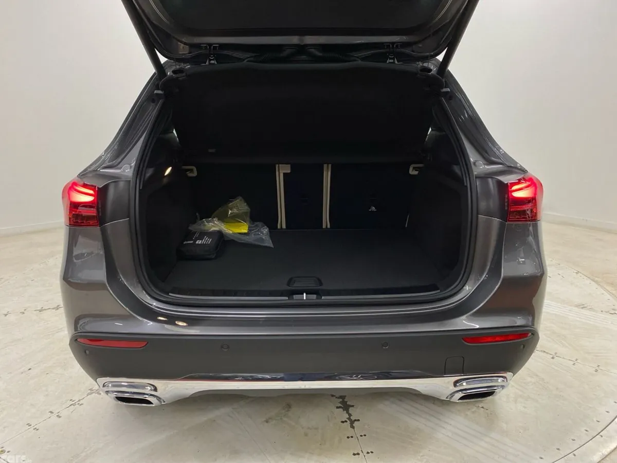 Mercedes-Benz GLA SUV, Diesel, 2026, Grey