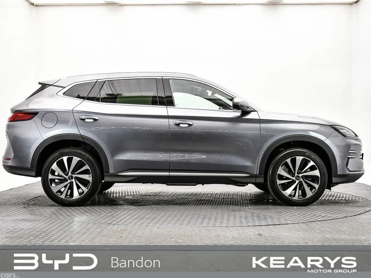 BYD SEAL U SUV, Petrol Plug-in Hybrid, 2026, Grey