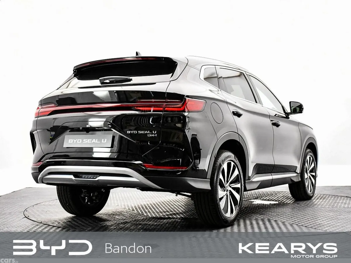 BYD SEAL U SUV, Petrol Plug-in Hybrid, 2026, Black