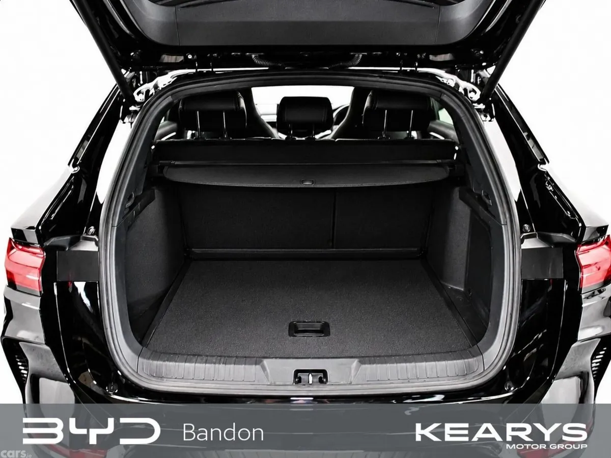 BYD SEAL U SUV, Petrol Plug-in Hybrid, 2026, Black