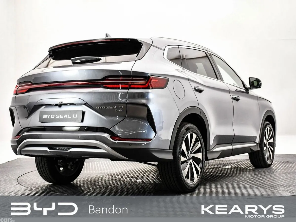 BYD SEAL U SUV, Petrol Plug-in Hybrid, 2026, Grey
