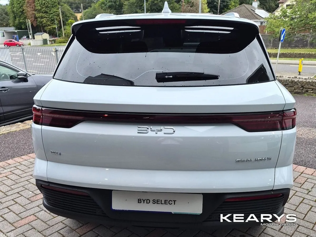 BYD SEALION 5 SUV, Petrol Plug-in Hybrid, 2026, White