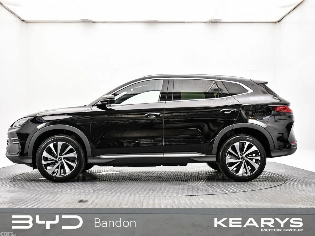 BYD SEAL U SUV, Petrol Hybrid, 2025, Black