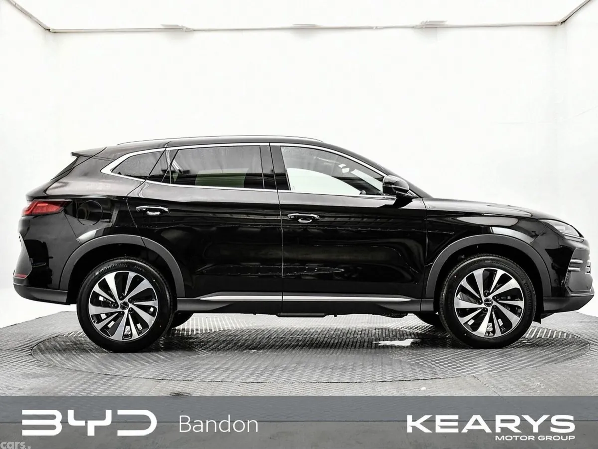 BYD SEAL U SUV, Petrol Hybrid, 2025, Black