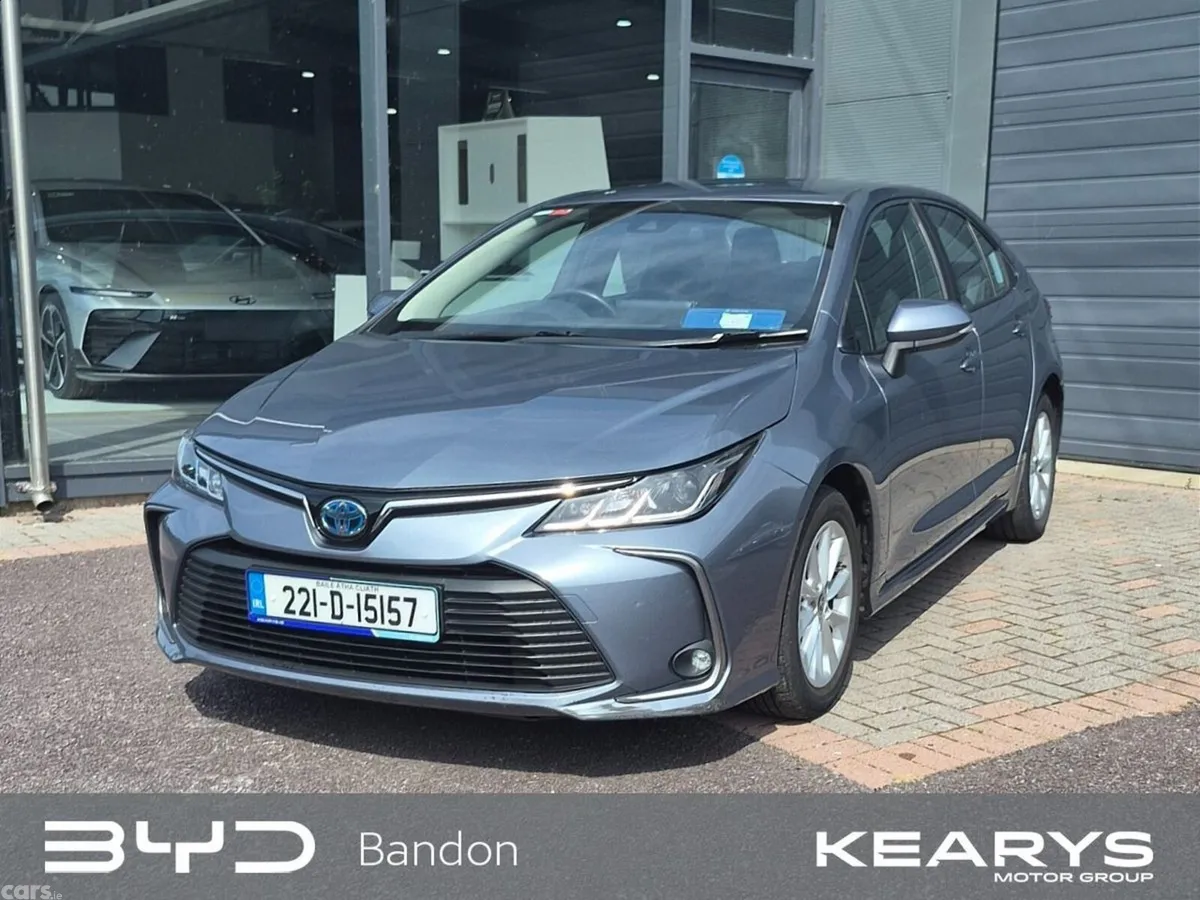 Toyota Corolla Saloon, Petrol Hybrid, 2022, Grey