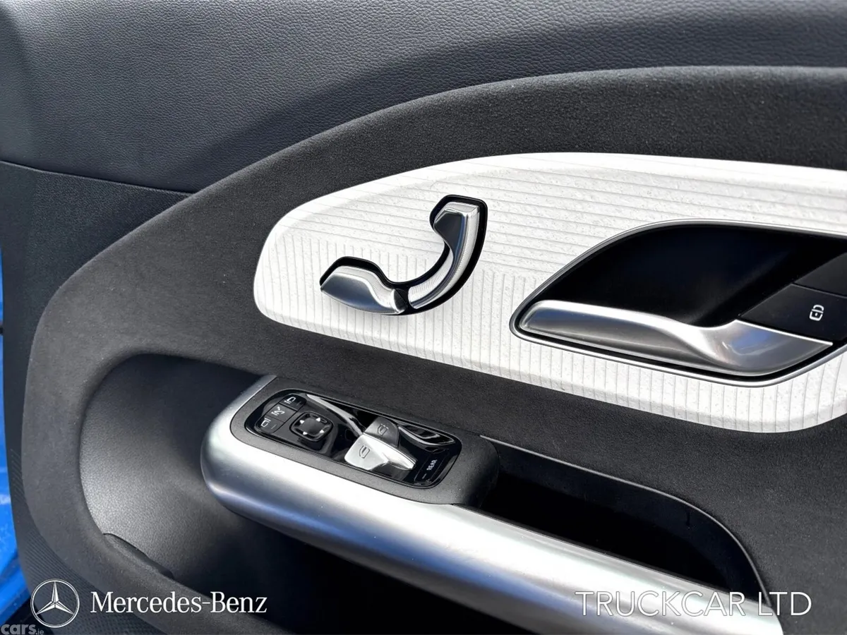 Mercedes-Benz CLA Saloon, Electric, 2025, Blue