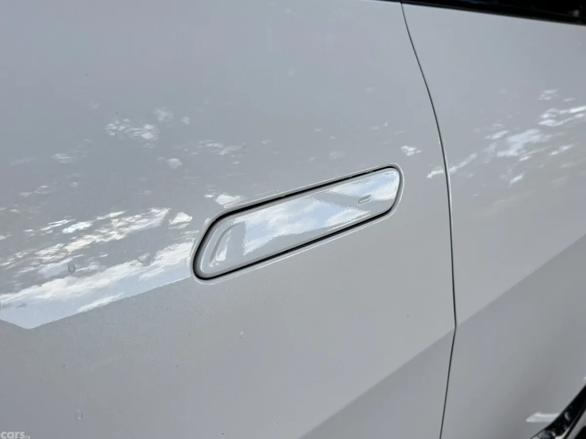 Kia EV6 Hatchback, Electric, 2025, White