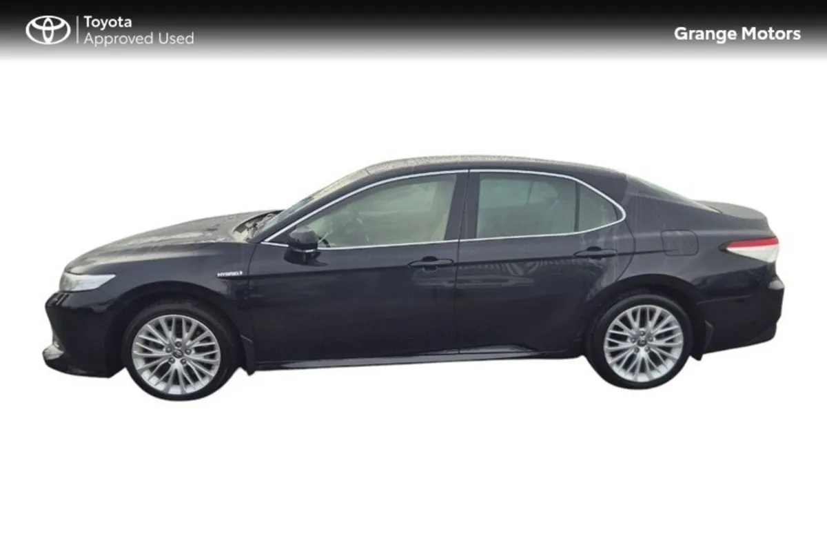 Toyota Camry Saloon, Petrol Hybrid, 2021, Black
