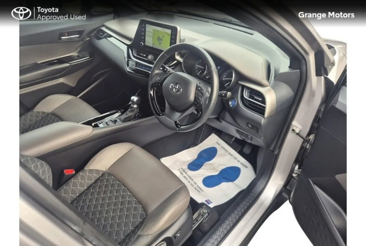 Toyota C-HR SUV, Petrol Hybrid, 2020, Grey