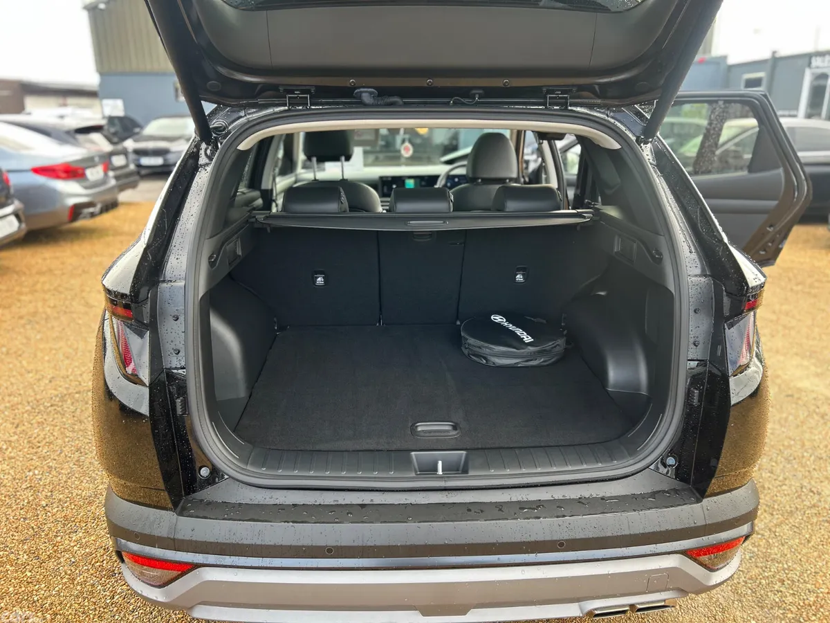 Hyundai Tucson SUV, Petrol Hybrid, 2026, Black