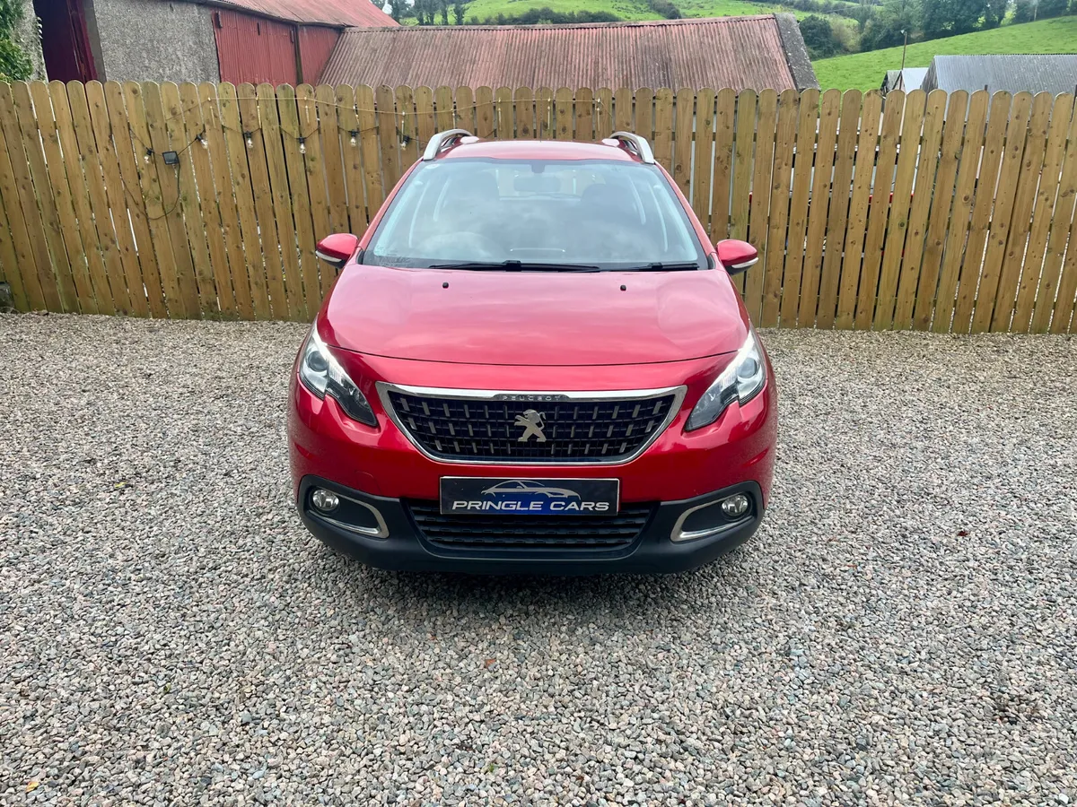 Peugeot 2008 Hatchback, Petrol, 2018, Red