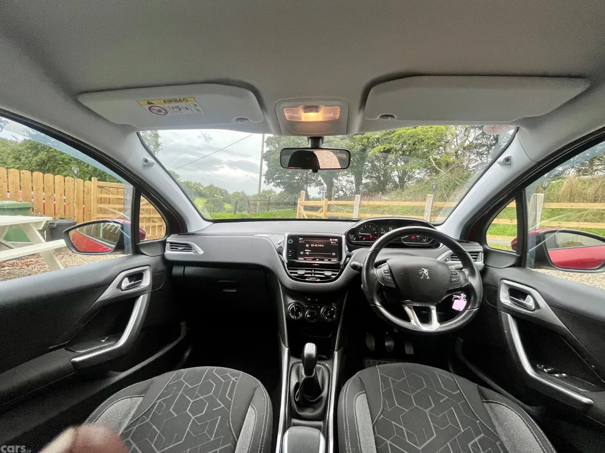 Peugeot 2008 Hatchback, Petrol, 2018, Red