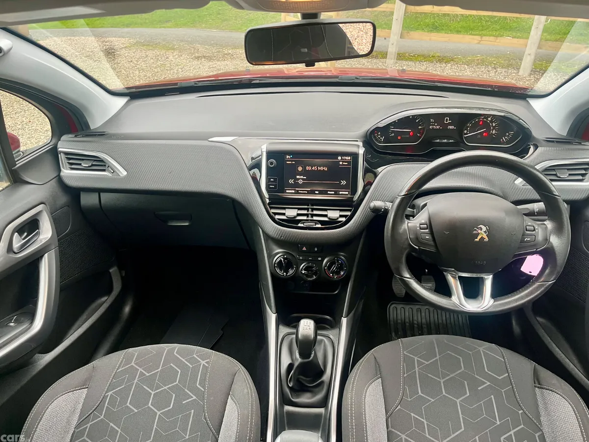 Peugeot 2008 Hatchback, Petrol, 2018, Red