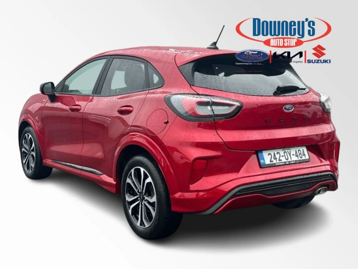 Ford Puma MPV, Petrol, 2024, Red