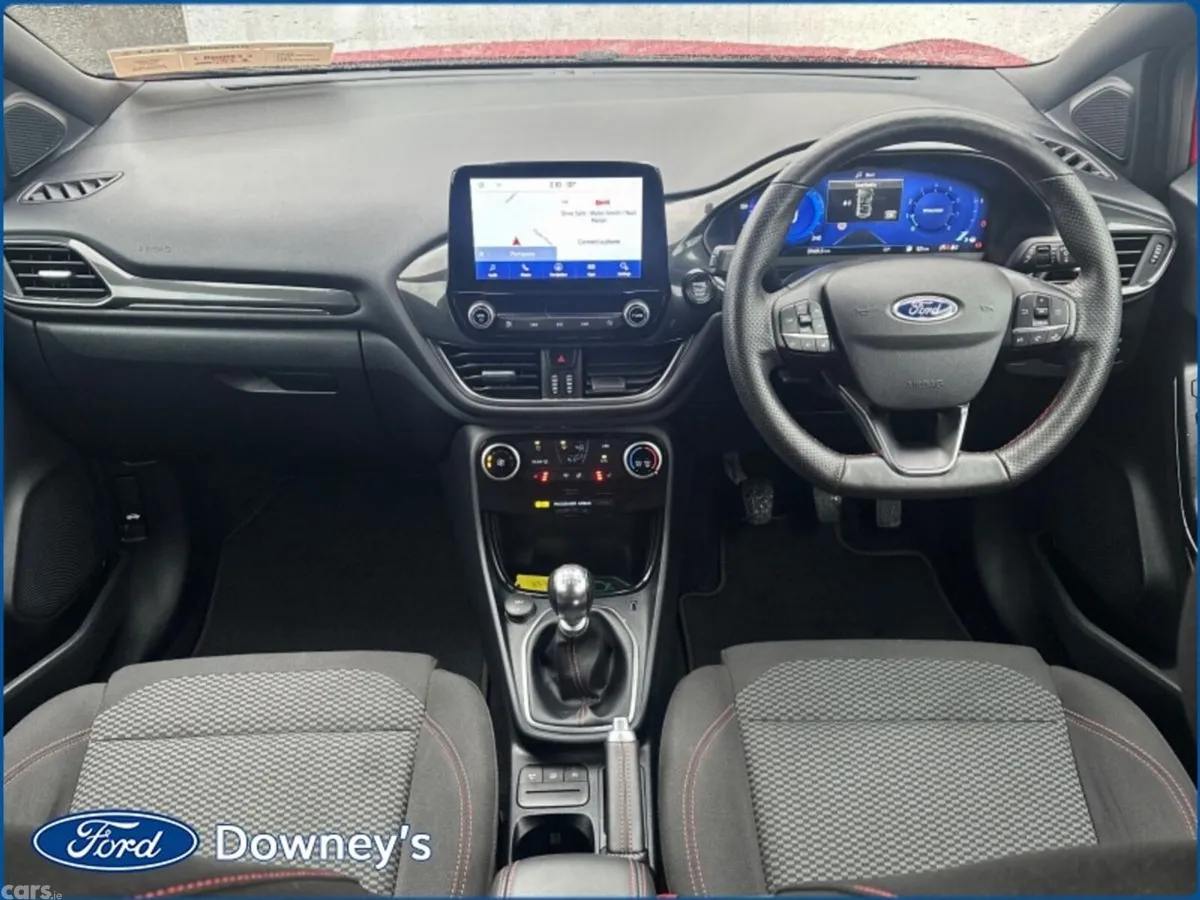 Ford Puma MPV, Petrol, 2024, Red