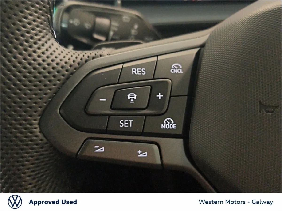 Volkswagen Tayron SUV, Petrol Plug-in Hybrid, 2026, Silver