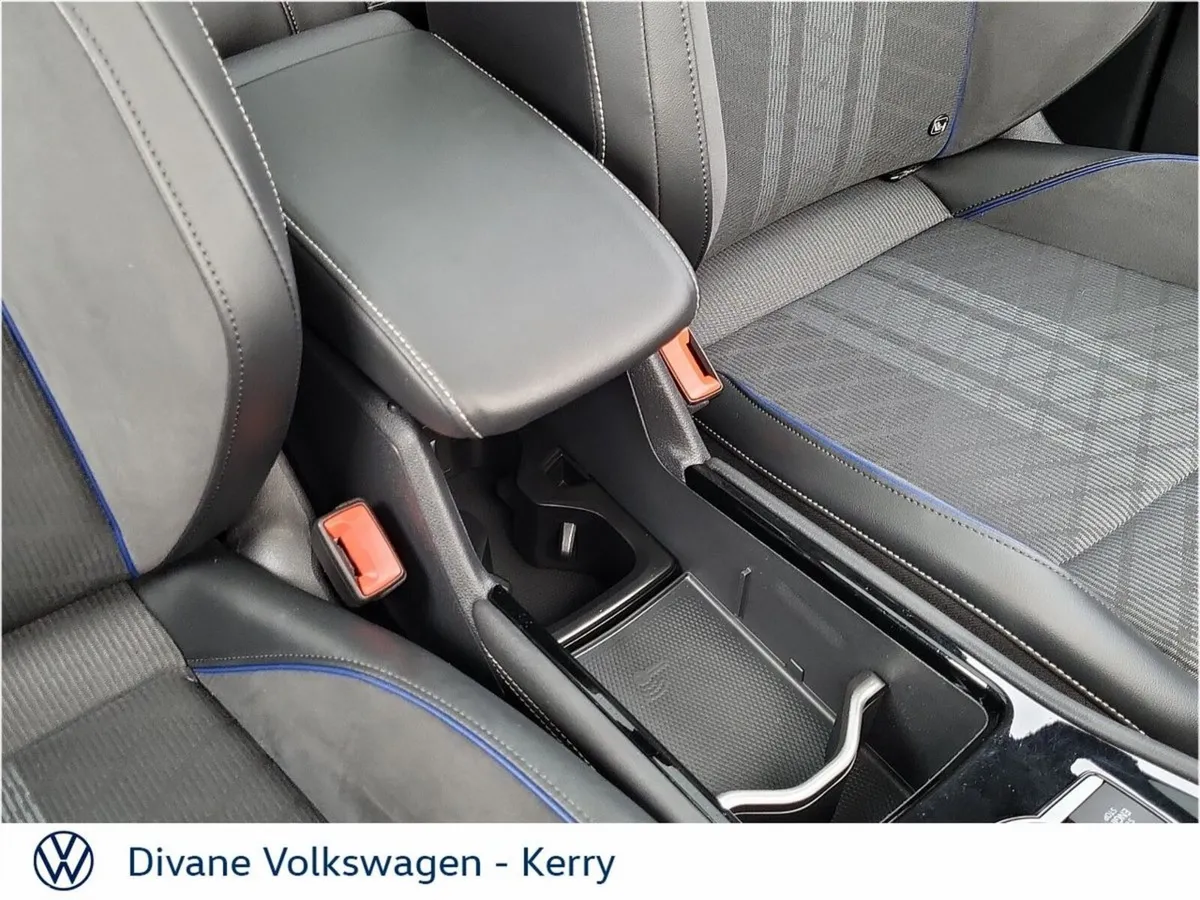 Volkswagen Tayron SUV, Diesel, 2025, Black