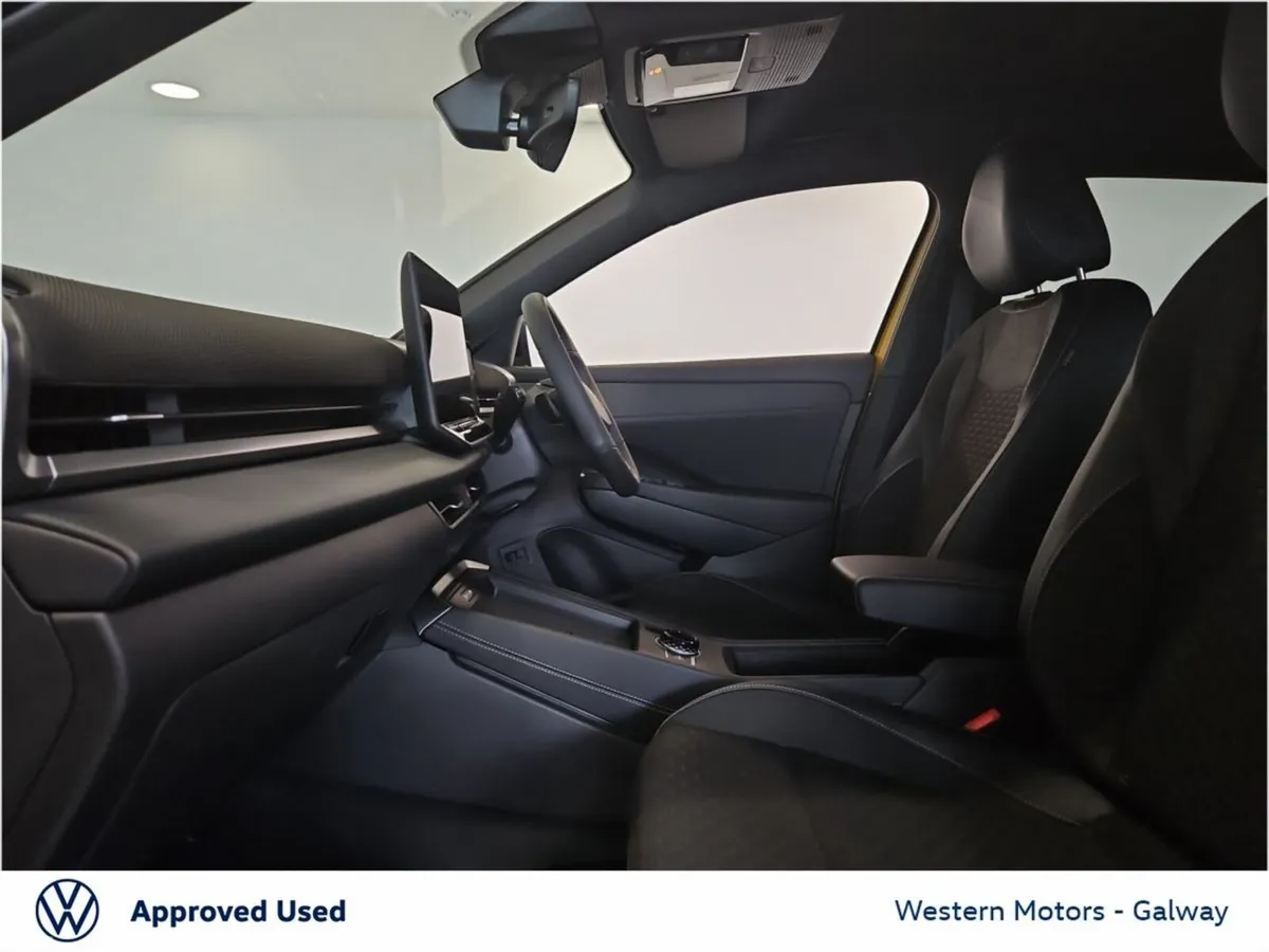 Volkswagen T-Roc SUV, Petrol, 2026, Yellow