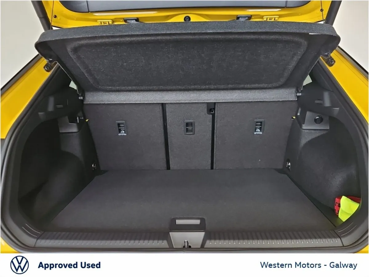 Volkswagen T-Roc SUV, Petrol, 2026, Yellow