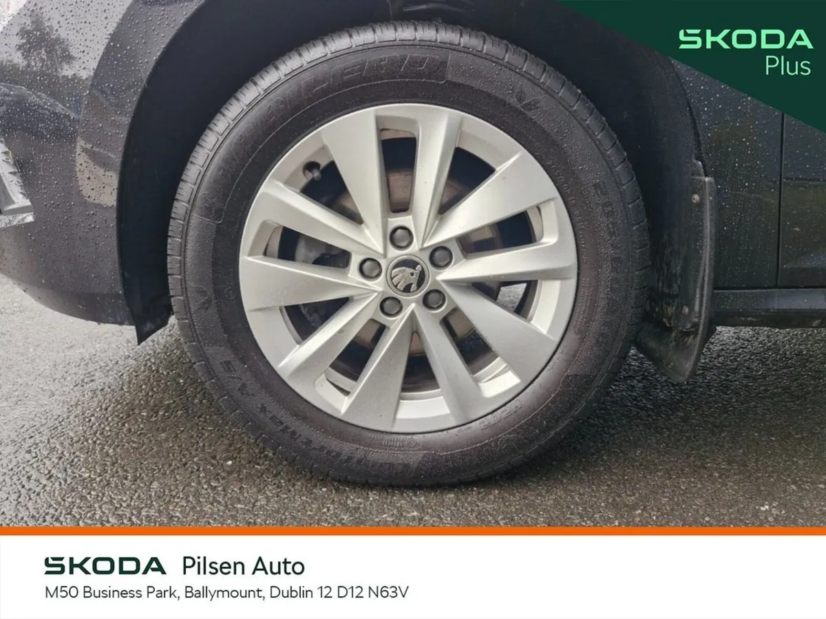 Skoda Kamiq Hatchback, Petrol, 2024, Black