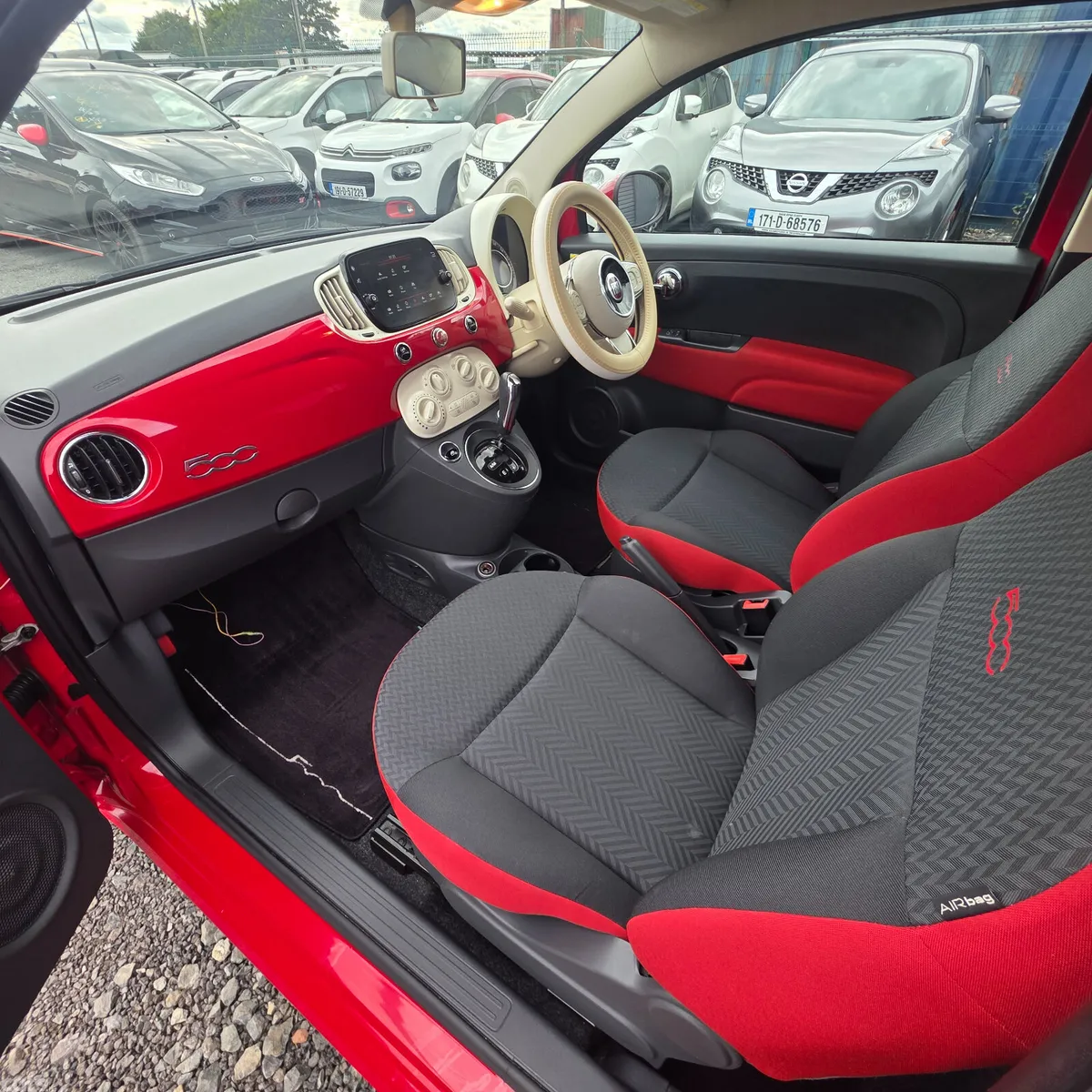Fiat 500 Hatchback, Petrol, 2016, Red