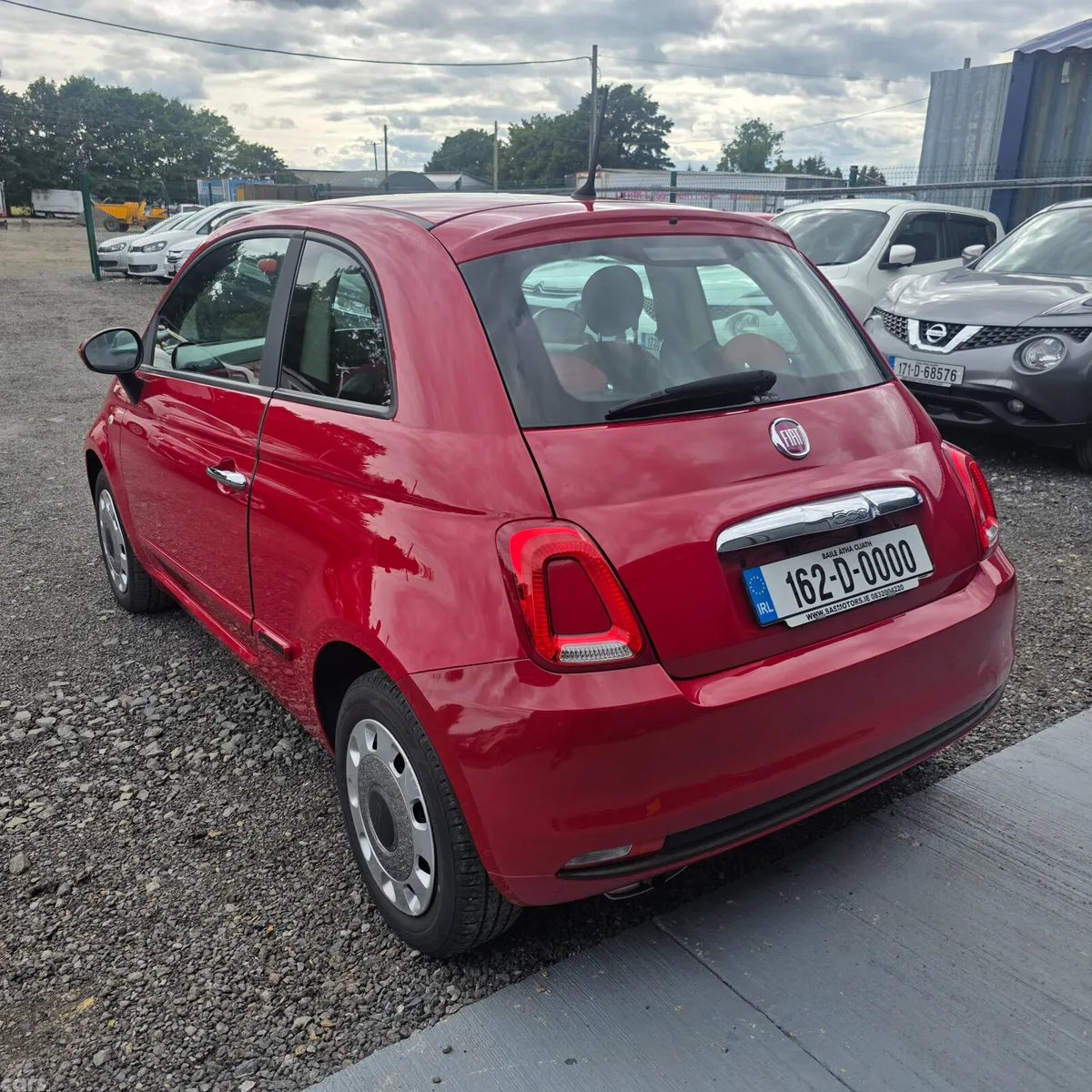 Fiat 500 Hatchback, Petrol, 2016, Red