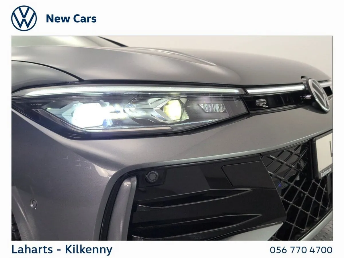 Volkswagen Passat Estate, Petrol Plug-in Hybrid, 2026, Grey