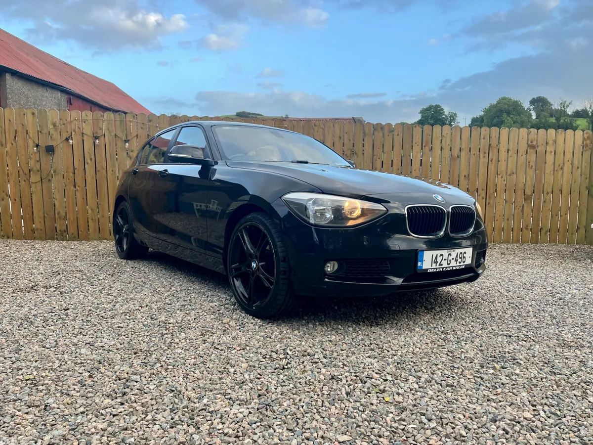 BMW 1-Series Hatchback, Diesel, 2014, Black