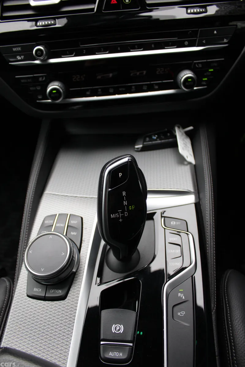 BMW 5-Series Estate, Diesel, 2019, Black