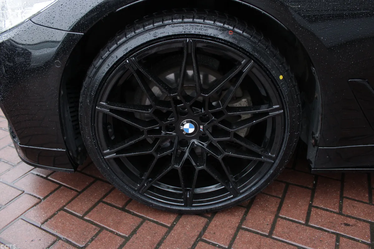 BMW 5-Series Estate, Diesel, 2019, Black