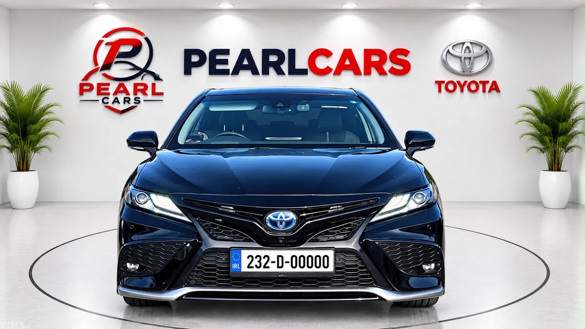 Toyota Camry Saloon, Petrol Hybrid, 2023, Black