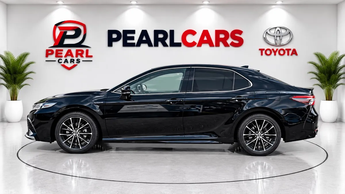 Toyota Camry Saloon, Petrol Hybrid, 2023, Black