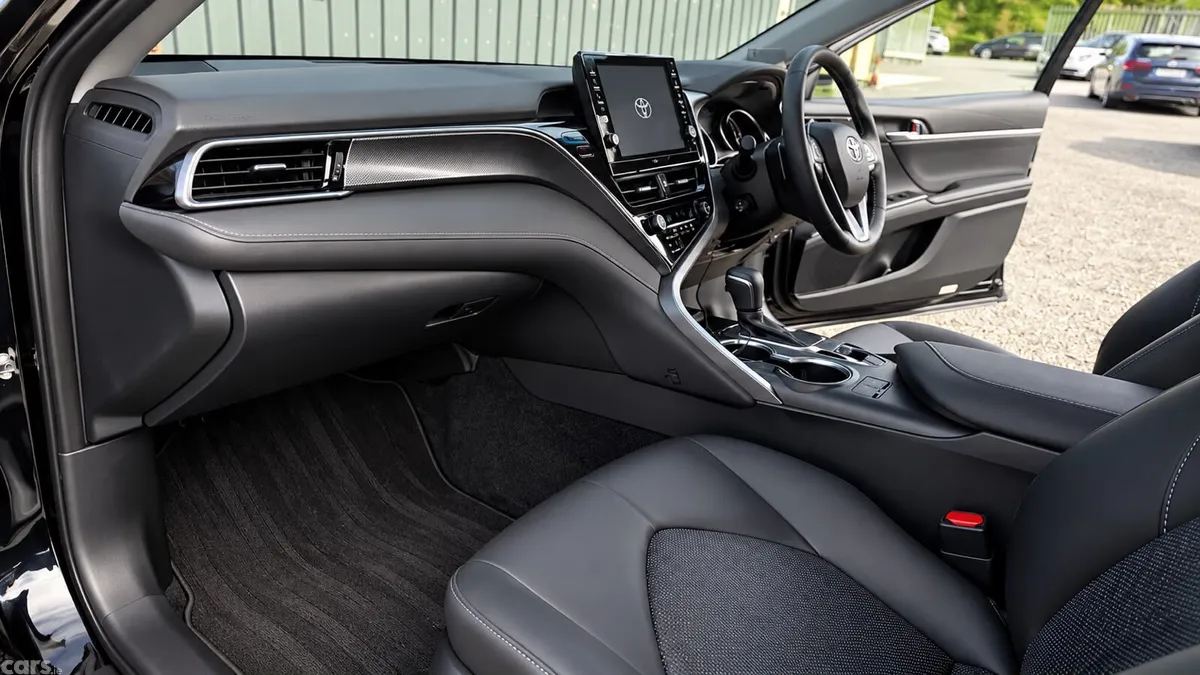 Toyota Camry Saloon, Petrol Hybrid, 2023, Black