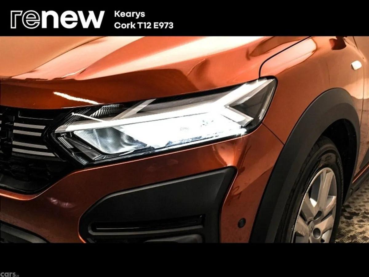 Dacia Jogger MPV, Petrol, 2023, Brown