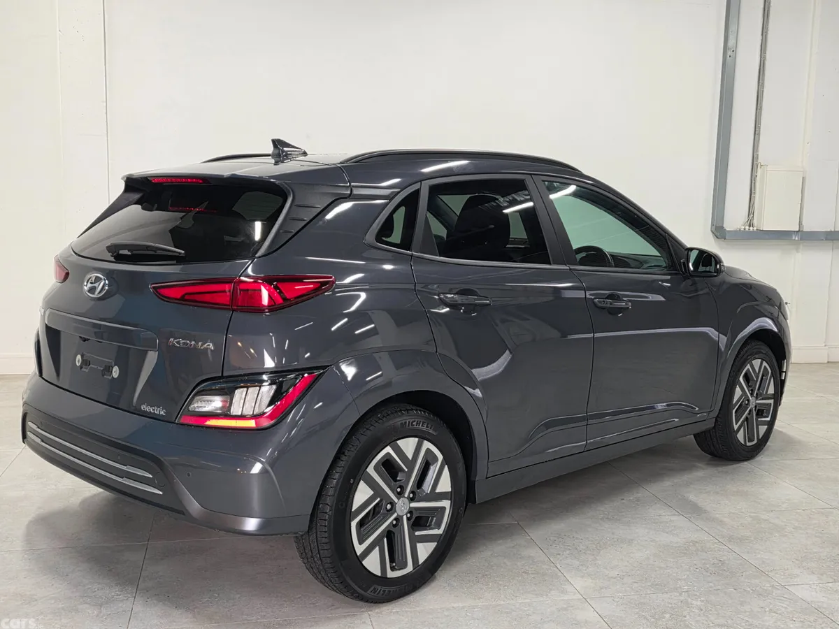 Hyundai KONA SUV, Electric, 2023, Grey
