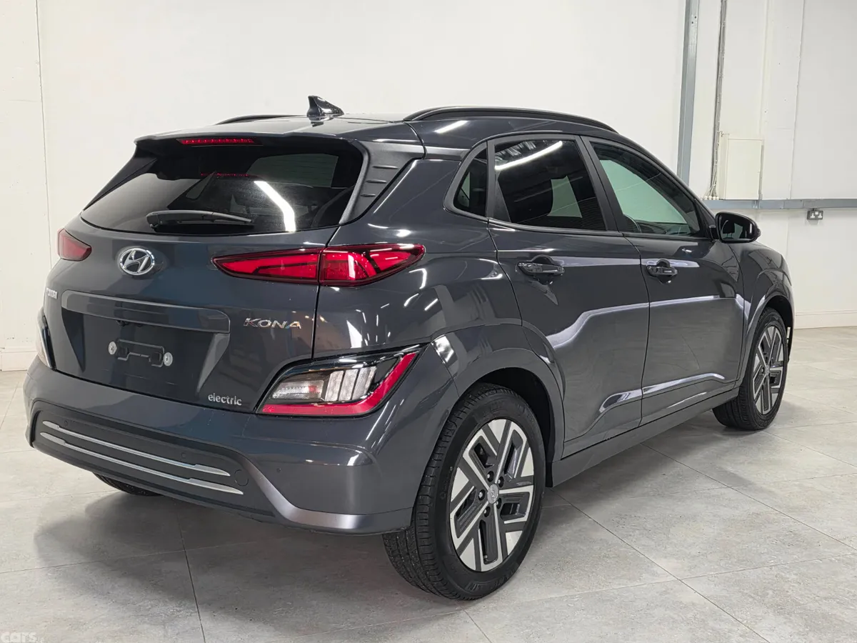 Hyundai KONA SUV, Electric, 2023, Grey
