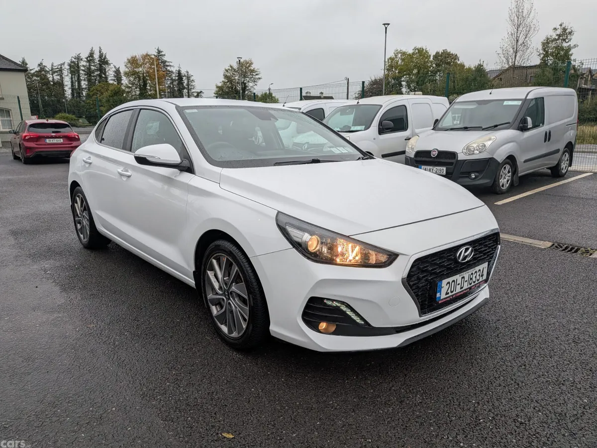 Hyundai i30 Hatchback, Petrol, 2020, White