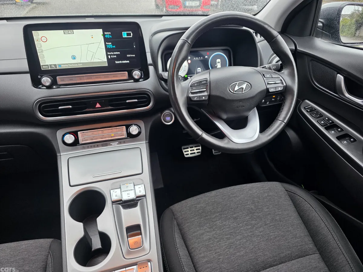 Hyundai KONA SUV, Electric, 2023, Grey
