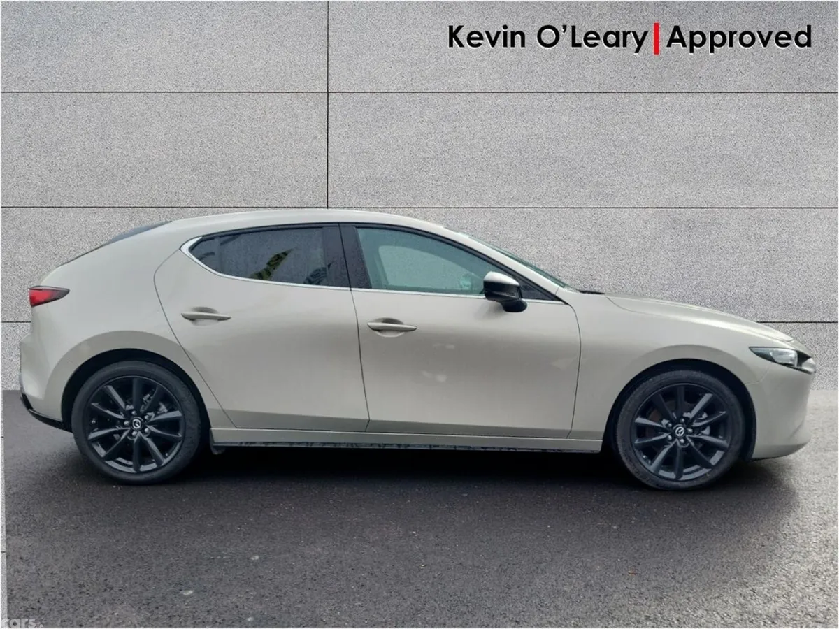 Mazda Mazda3 Hatchback, Petrol, 2026, Beige