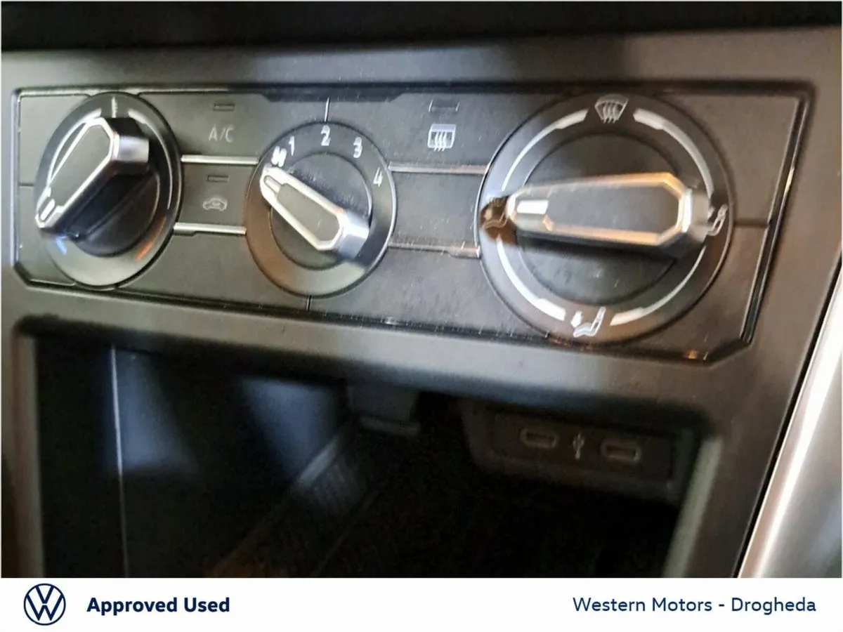 Volkswagen Polo Hatchback, Petrol, 2026, Blue