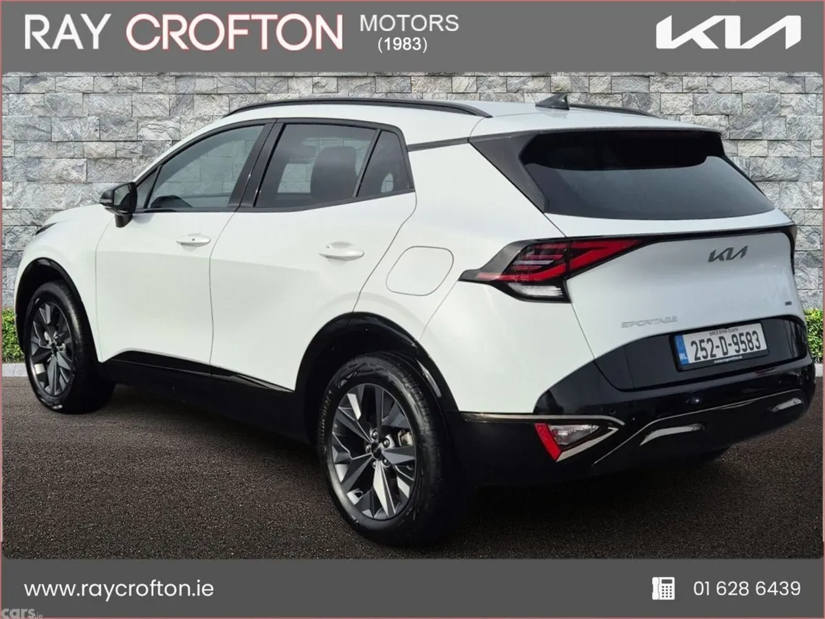 Kia Sportage SUV, Petrol Hybrid, 2025, White