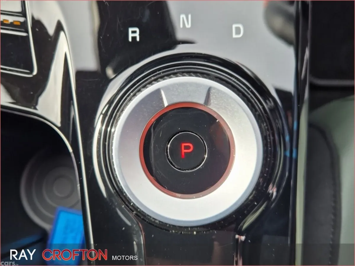 Kia Sportage SUV, Petrol Hybrid, 2025, White