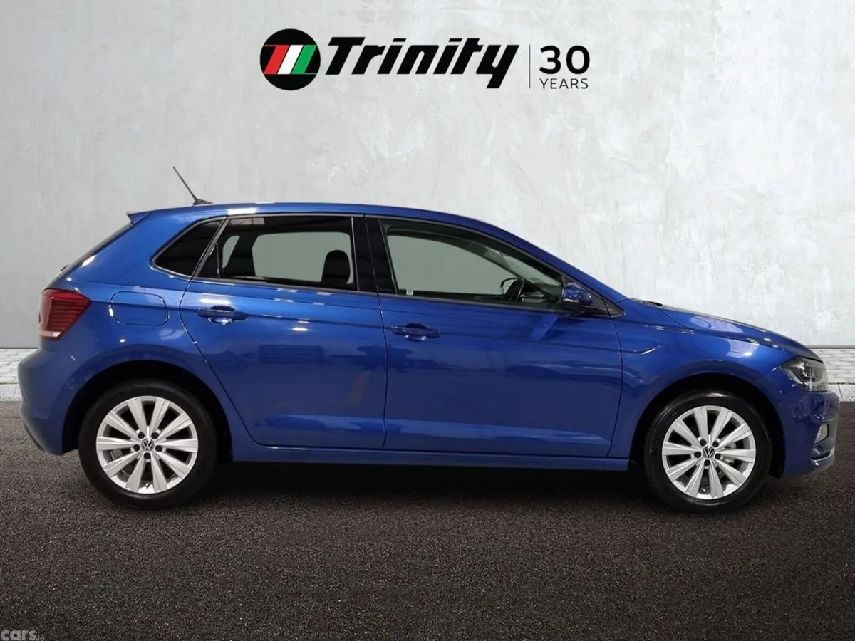 Volkswagen Polo Hatchback, Petrol, 2021, Blue