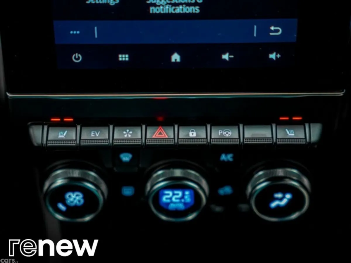 Renault Arkana Hatchback, Petrol, 2023, Red